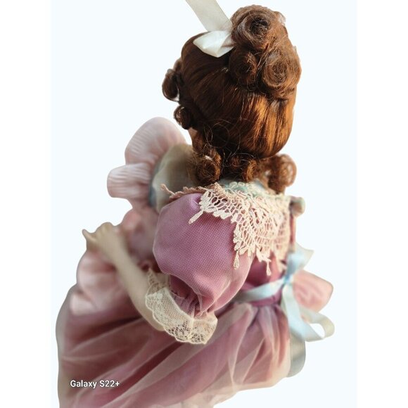 Paradise Galleries Timeless Love Tender Moments Set Porcelain Sitting Doll 1999 - Picture 9 of 13